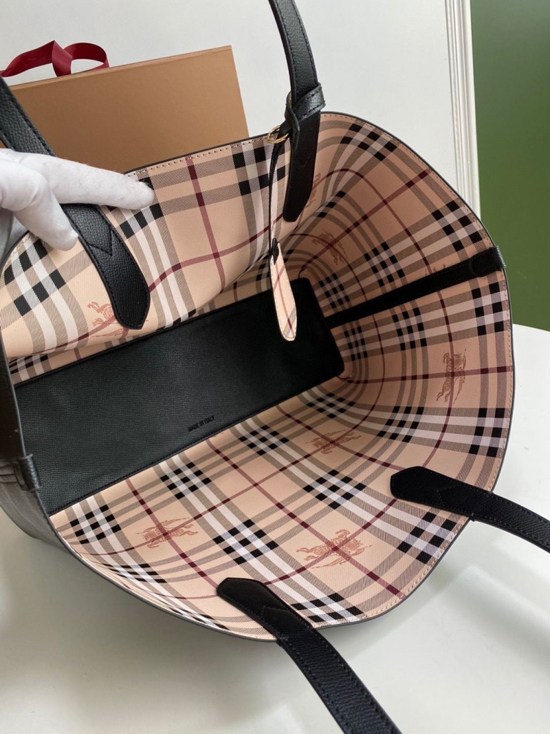 Bv*b*rry shopping bags